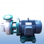 在選擇化工泵時要注意選材